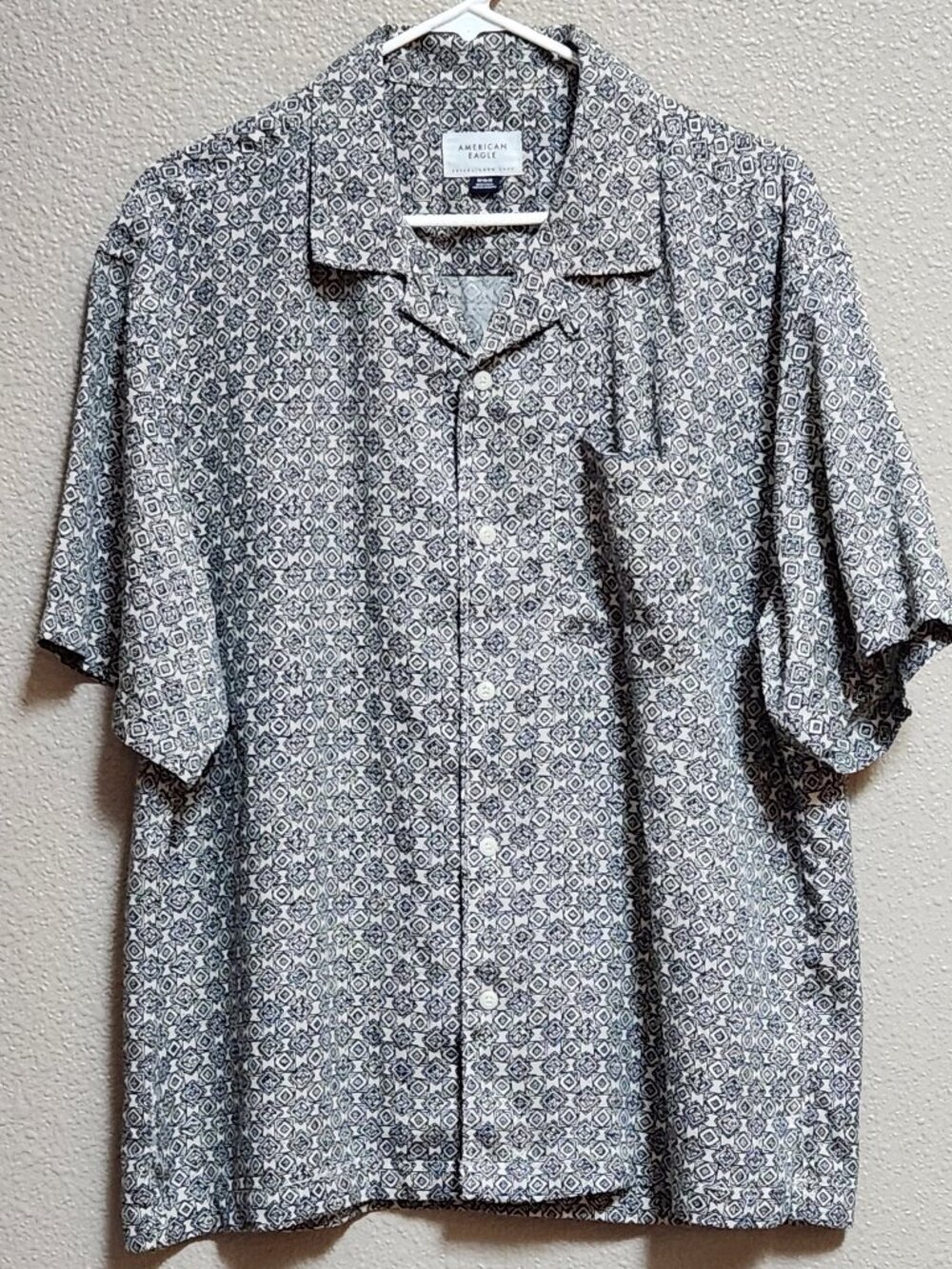 AE AMERICAN EAGLE Men's Short Sleeve Button Down - Medium - NEW NWT
